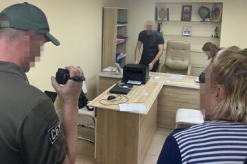 Фальшиві висновки МСЕК та вивіз ухилянтів: правоохоронці повідомили про підозру 34 особам