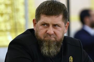 СБУ повідомила про заочну підозру Кадирову, який наказав використовувати полонених як «живий щит»