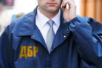 Правоохоронці розслідують обставини смерті прикордонника на Волині: біля тіла знайшли зброю