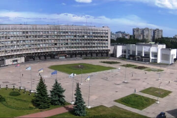 Ворог атакував центр Сум, 4 людини поранено