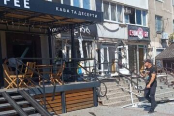 Троє людей поранені внаслідок атаки на Запоріжжя