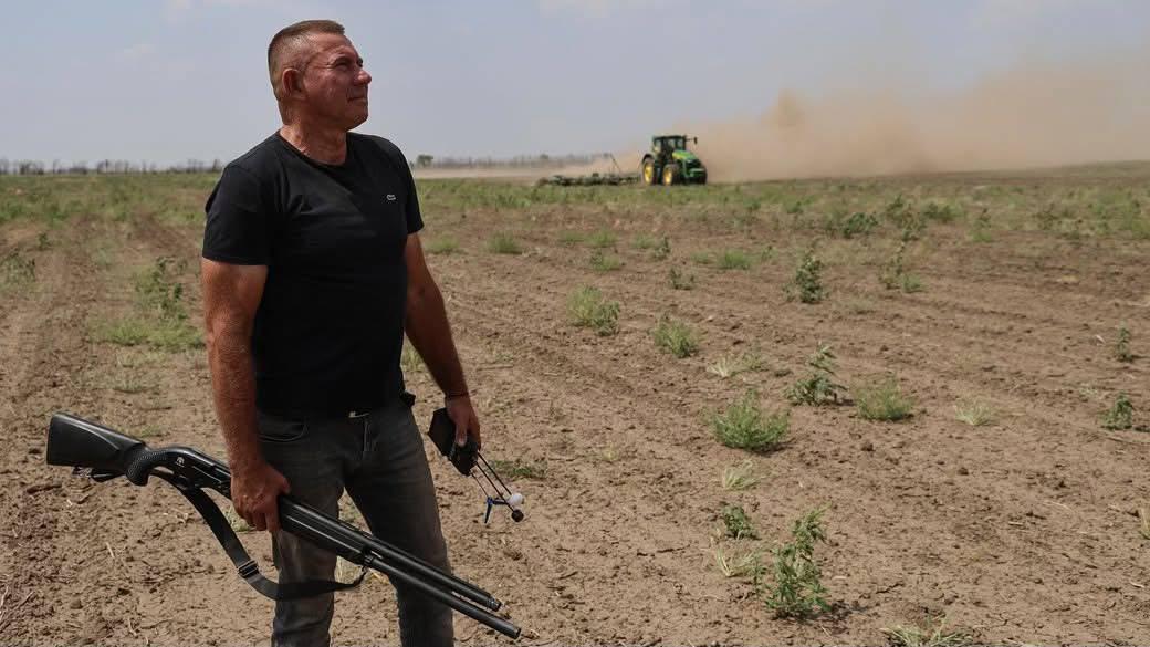 Окупанти вбили на Херсонщині відомого фермера, який із рушницею та РЕБом захищав свої поля