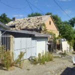 Окупанти били дронами про громадах Дніпровщини, пошкоджені будинки