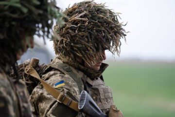 За добу на фронті зафіксовано 77 боєзіткнень, 31 з них — на Покровському напрямку
