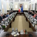 Уряд Польщі підтримав документ про підтримку українців