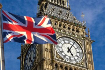 Стармер попросив звільнитися посла Британії в США, який вітав Епштейна з днем народження