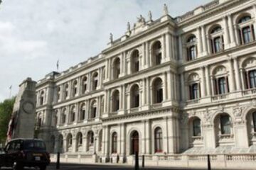 Глави МЗС Франції, Німеччини та Великобританії прокоментували ізраїльські удари по Досі