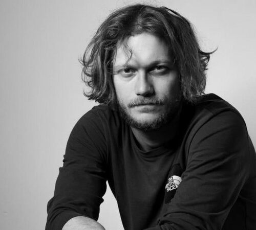Костянтин Темляк відмовився від кінопремії “Золота Дзига” після звинувачень у домашньому насильстві