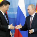 Reuters: РФ переходить із Китаєм на бартерну торгівлю для обходу західних санкцій