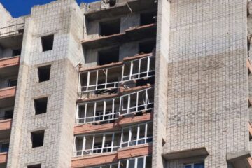 Унаслідок російських атак на Дніпропетровщині постраждали двоє людей