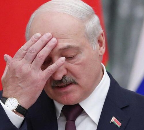 Білоруський диктатор Олександр Лукашенко помилував 25 в’язнів