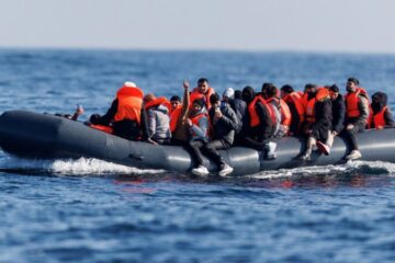 За угодою “один за одного” Британія повернула до Франції першого мігранта