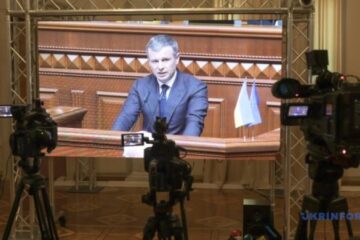 Бюджет-2026: рекордні видатки на оборону і зростання соцстандартів. Чому опозиція вимагала відхилити проєкт?