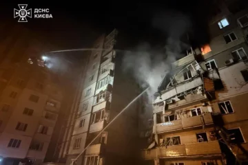 У Києві частково зруйновані чотири багатоповерхівки внаслідок російської атаки: є загиблі та постраждалі