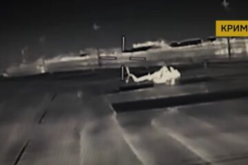 Два вертольоти Мі-8 і вороже судно ― бійці ГУР вдарили по військових об’єктах окупантів у Криму