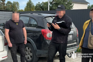 Переодягали цивільних у військових — на Київщині викрили схему розкрадання армійського пального
