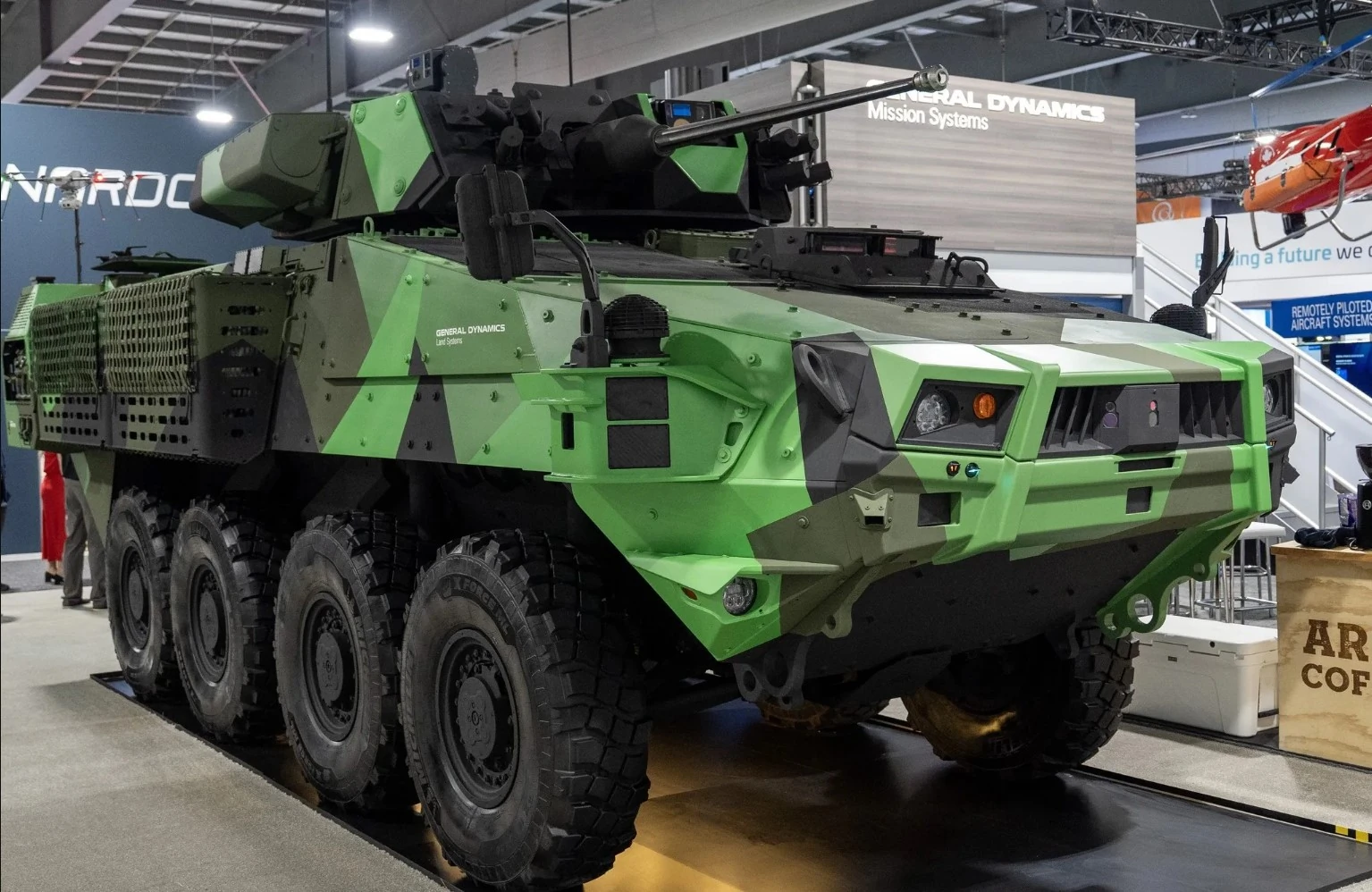 Бронетранспортер LAV 6.0 Mk 2 на стенді виставки CANSEC 2025. Фото: GDLS-C.