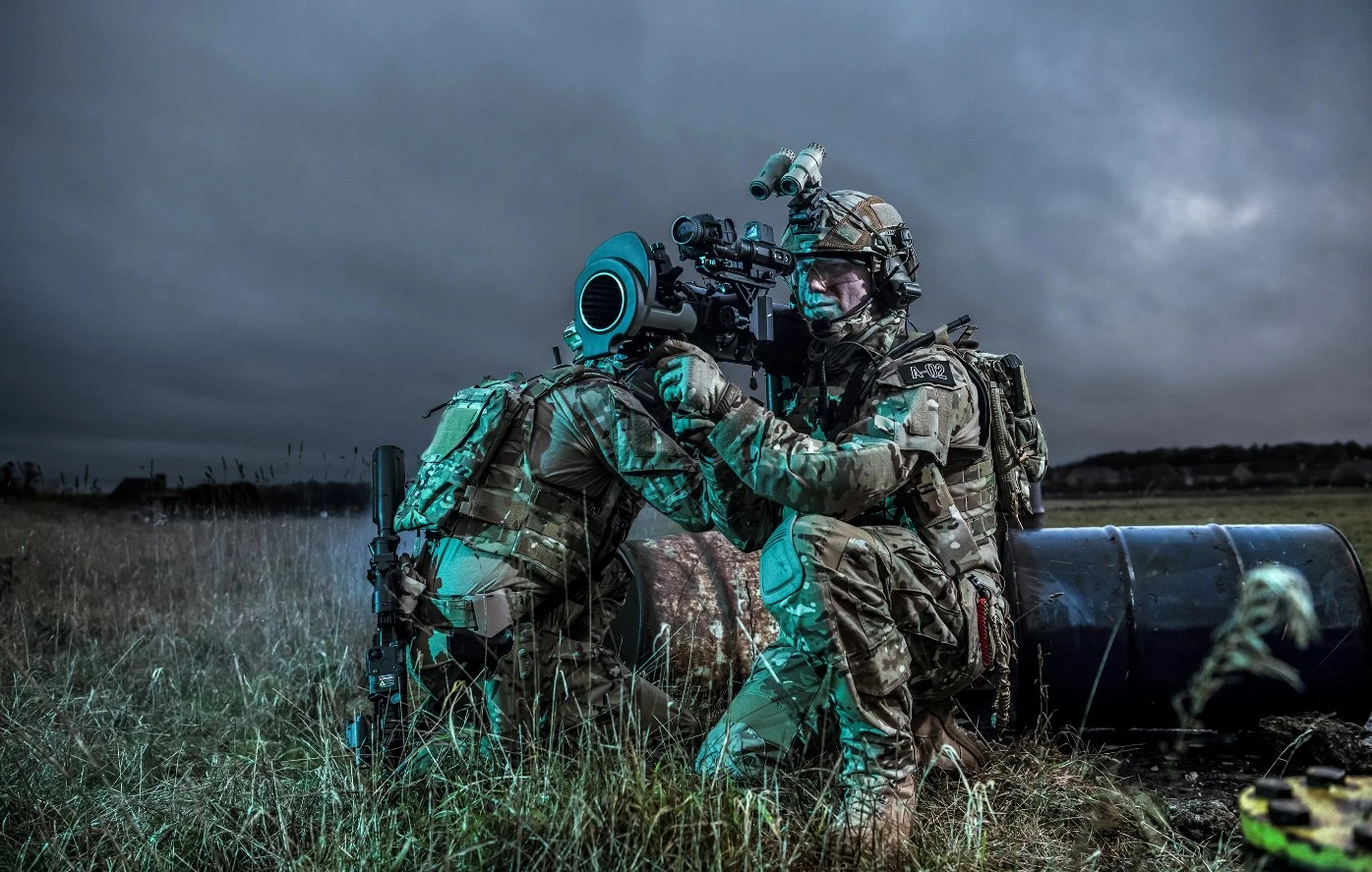 Гранатометний розрахунок із протитанковою системою Carl-Gustaf M4. Фото: Saab