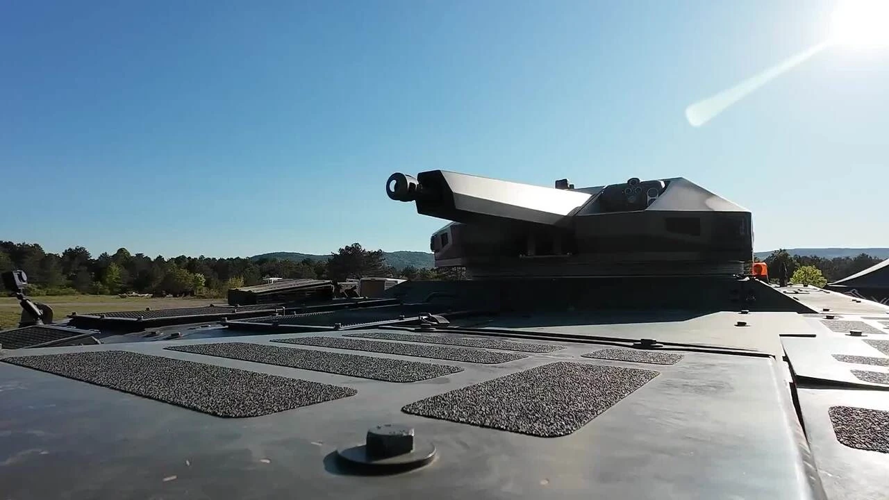 VANTAGE ATS використовує 25-мм ланцюгову гармату M242 Bushmaster. Фото: BAE Systems Australia