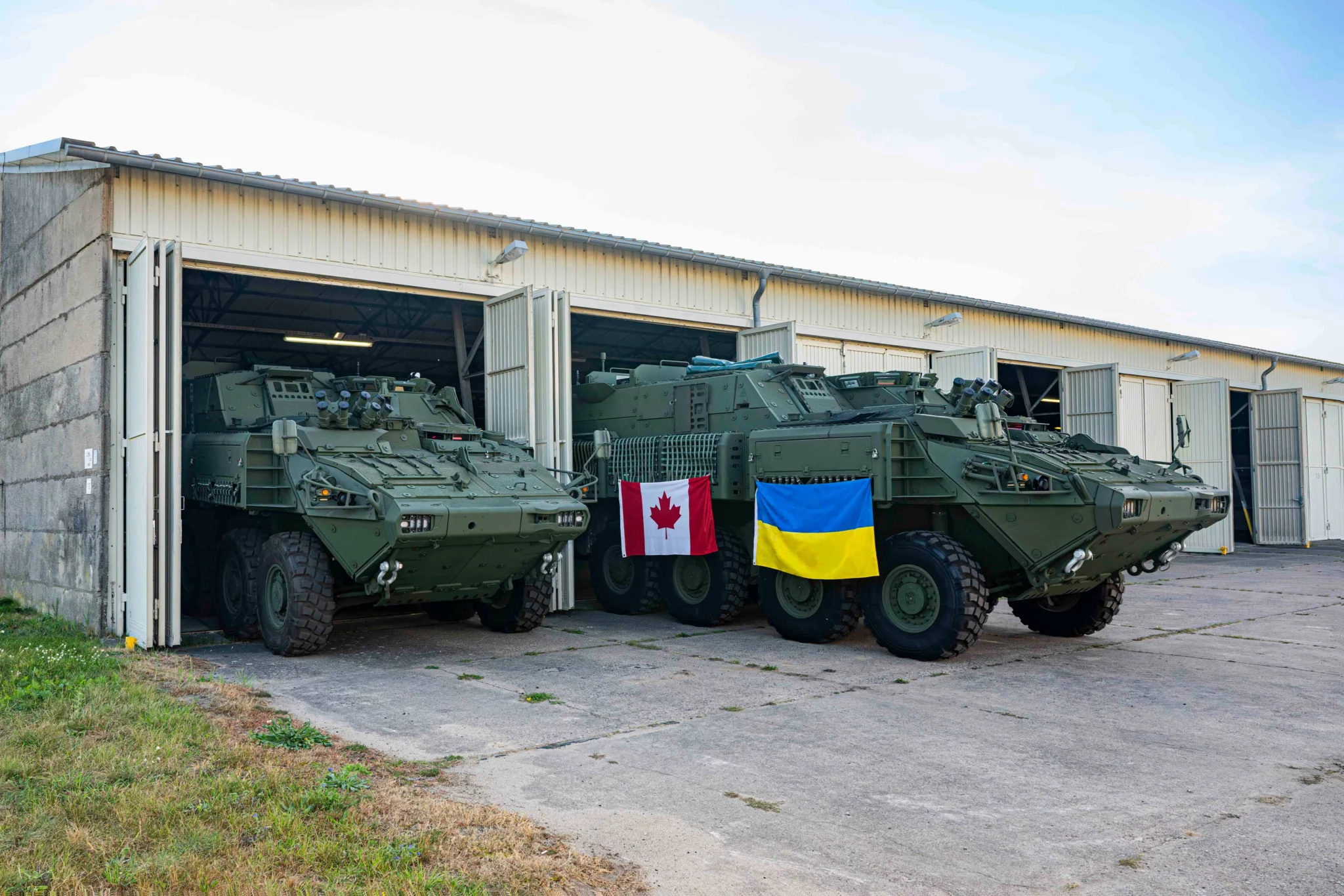 Канада пообіцяла передати 50 БТР LAV 6.0 ACSV протягом трьох років. Фото: CAF with Ukraine