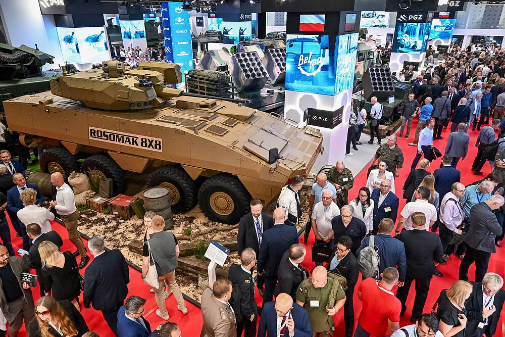На стендах виставки озброєнь MSPO 2025, що відбулася у польському місті Кельце. Фото: MSPO.
