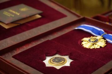 Президент відзначив воєнних розвідників державними нагородами
