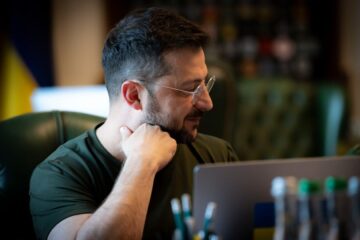 Президент обговорив з Урсулою фон дер Ляєн використання заморожених російських активів