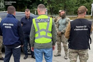 У Харкові викрили двох осіб, які за $8,5 тисяч обіцяли посприяти ухиленню від мобілізації