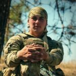 Став у стрій замість батька: доброволець «Їжак» проходить амфібійну підготовку