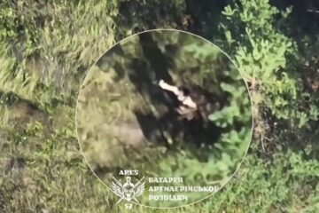Окупант запустив дрон, але незабаром його самого знищили українські оборонці