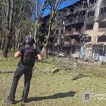 Масовані удари рф по Донеччині: 11 загиблих, є поранені, пошкоджений торговий центр