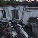 Ворожі БПЛА обстріляли Дніпровщину: горіли будинки, є постраждалий