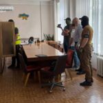 На Київщині посадовець вимагав $15 тисяч за зняття з військового обліку