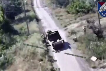 ДШВ перехоплюють FPV-дронами ворожу техніку, яка намагалася прорватися у бік Покровська
