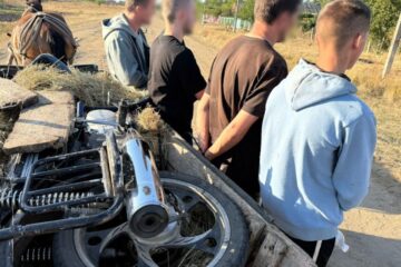 Ухилянти тікали за кордон на мотоциклах, але були змушені пересісти на підводу