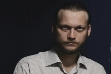 Фотографку Анастасію Соловйову офіційно визнали потерпілою у кримінальній справі проти актора Темляка