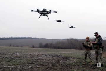 «Пілоти знаходять жирненькі цілі» — поблизу Куп’янська активно нищать ворожі дрони-ждуни