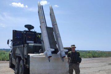 Очищує небо від ворожих цілей: ЗРК Raven збив чотири крилаті та керовані авіаційні ракети