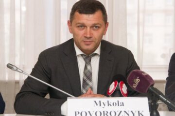 ​Кличко офіційно звільнив Поворозника, недовіру якому депутати Київради висловили в червні