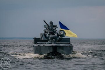 СБУ продемонструвала нове покоління морських дронів “Sea Baby”