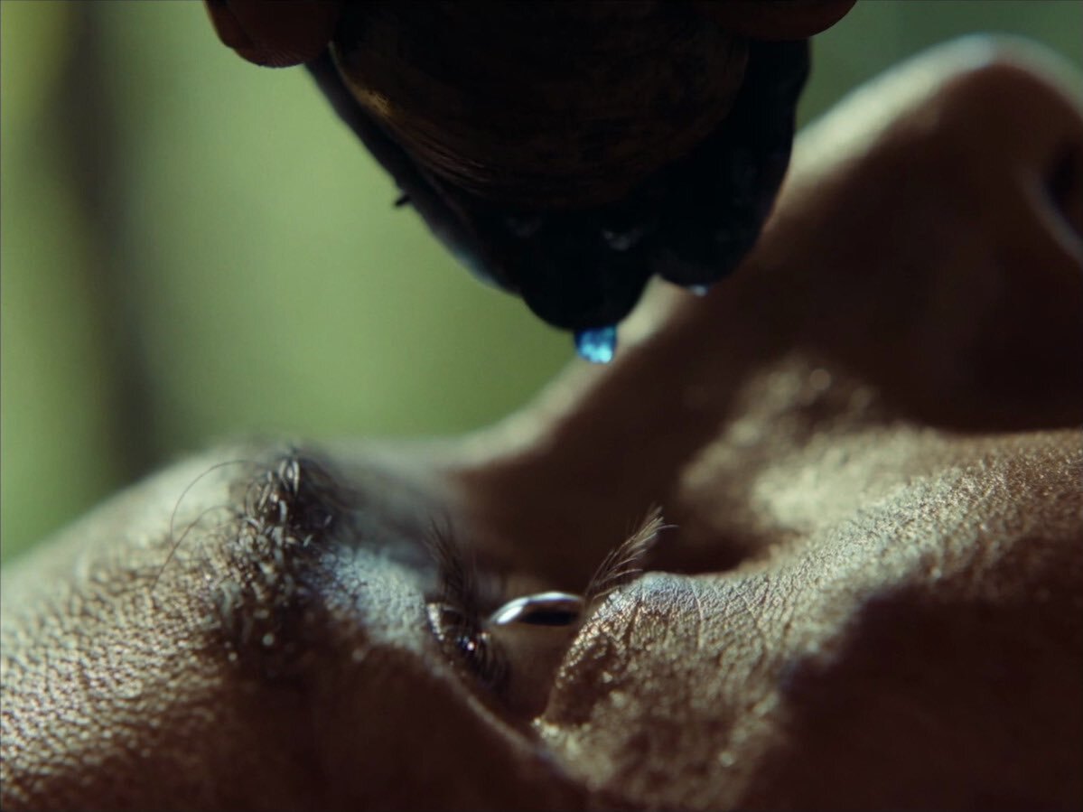 Кадр з фільму «Блакитна стежка».