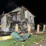 На Київщині через російські обстріли знищені авто та пошкоджені житлові будинки