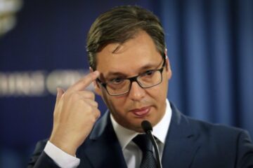 Вучич просить США уникнути зупинки сербского НПЗ, який контролюється “Газпромом”