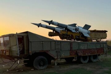 Росія відновила військові польоти до авіабази Хмеймім у Сирії, — Bloomberg