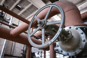 Увімкнути котли замало. Україна розпочала найскладніший в історії опалювальний сезон