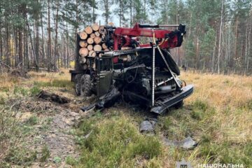 На Житомирщині на мінах підірвалися два авто: загинуло 5 людей, троє поранені