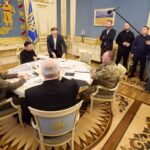 Україна запровадила санкції проти пропагандистів та компаній, які підтримують російський ВПК