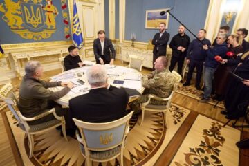 Україна запровадила санкції проти пропагандистів та компаній, які підтримують російський ВПК