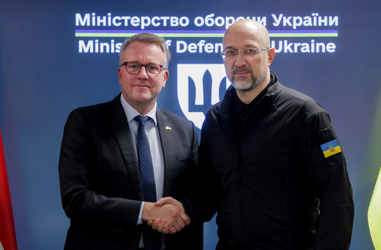 «Данська модель» в дії: Україна та Данія планують спільне виробництво зброї