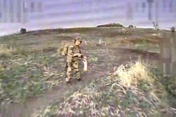 «Премія Дарвіна» — окупант намагався збити FPV пляшкою з пальним